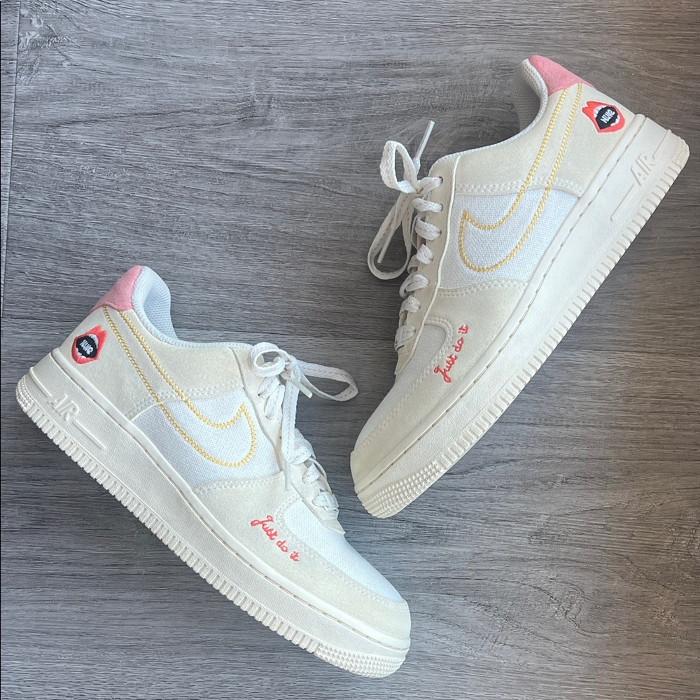 Nike Air Force 1 ’07 LX “Just Do It” Lips Embroidery Sneakers Women’s 7